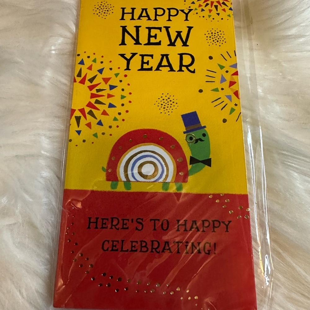 🩵5/$8 Hallmark Yellow and Red New Year cards